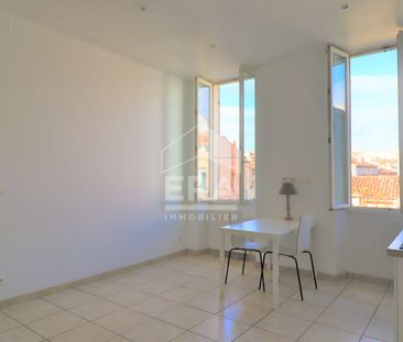 Location Appartement Marseille Type 2 de 38m2 Lumineux et calme sec... - Photo 2