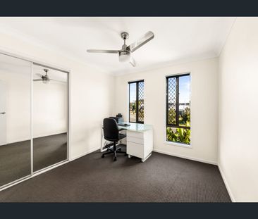 FULLY FURNISHED DUPLEX - 6 MONTH LEASE - Photo 5