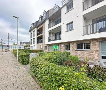 Gelijkvloers appartement met 2 slaapkamers en terras in Wijnegem! - Photo 3