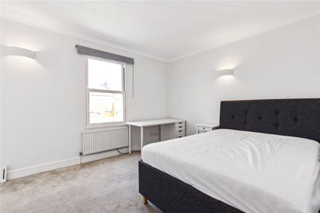 Frithville Gardens, Shepherds Bush, W12, London - Photo 3