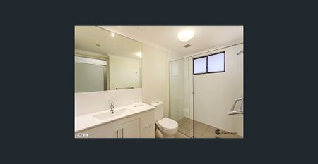 WATER VIEWS - FULLY FURNISHED - STUDIO APARTMENT - Photo 3