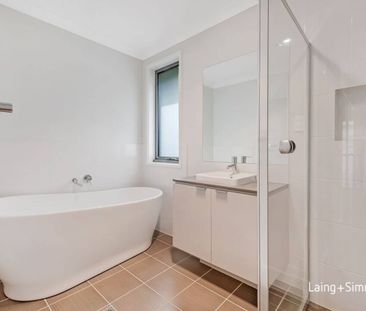 Near New Family Home in a Prime Location - Photo 2