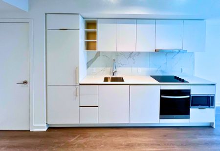 For Lease - 8 Wellesley Street Unit# 3702, Toronto, Ontario - Photo 2