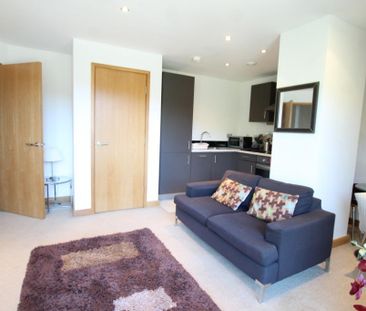 1 bedroom flat to rent - Photo 2
