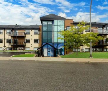 Utopia - Dorval | 490 Avenue Lake, Dorval - Photo 1