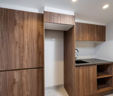 4 Bed | 1 Bath | 3 Car - Photo 2