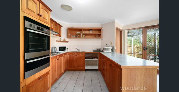 Spacious Unit in Prime Location - Photo 1