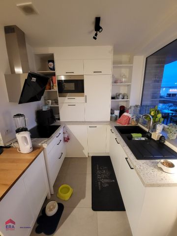 Appartement met twee slaapkamers en autostaanplaats - Photo 3