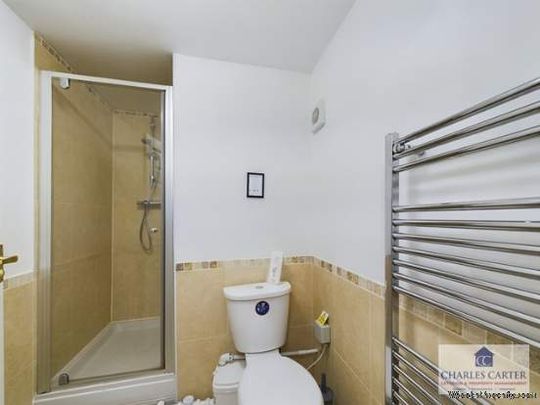 1 bedroom property to rent in Malvern - Photo 1