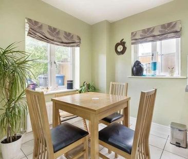 Maidenhead, Berkshire, SL6 - Photo 6