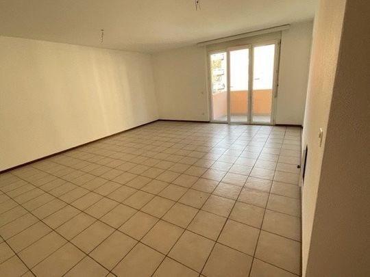 Rent a 1 ½ rooms apartment in Roveredo - Foto 1