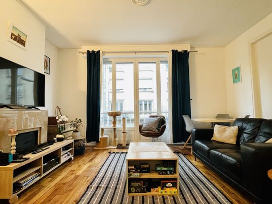 APPARTEMENT CENTRE VILLE RUE DES SERGENTS - Photo 1