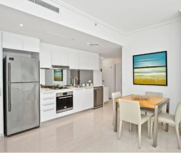 Unit 11704/8 Harbour Road, - Photo 3