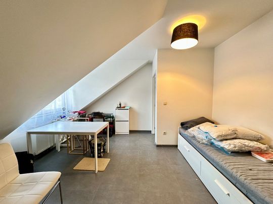 Recent appartement op wandelafstand van het stadscentrum van Tongeren - Foto 1