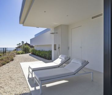 Detached Villa in Benahavís - Photo 4