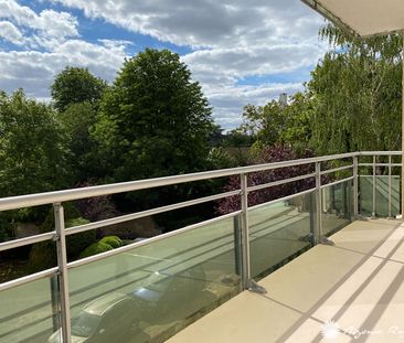 Location Appartement 5 pièces 91m² ST GERMAIN EN LAYE 78100 - Photo 6