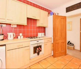 1 bedroom in a flat share to rent - Photo 3 | Rentumo