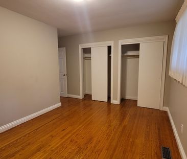 For Lease - 14 Forest Road, Grimsby, Ontario - Photo 3