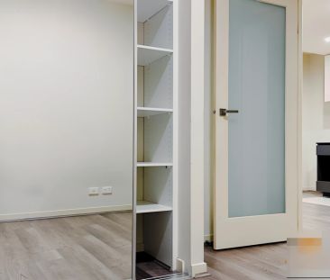 Master Bedroom - Photo 2