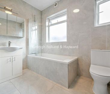 4 bedroom terraced house to rent - Photo 4