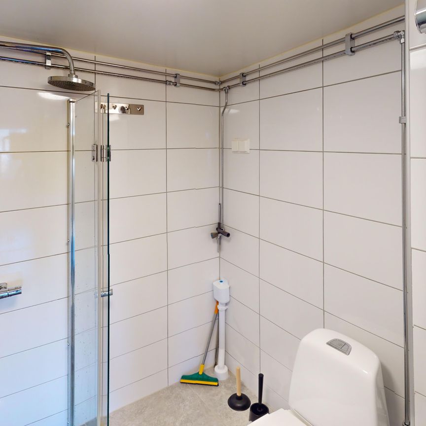 Nedre Furuskogsvägen 2 - Photo 1