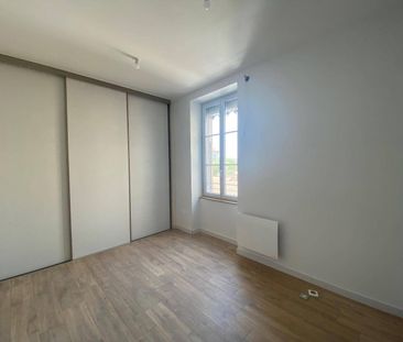 Location appartement bourgeois 4 pièces 132.96 m² à Romans-sur-Isèr... - Photo 3