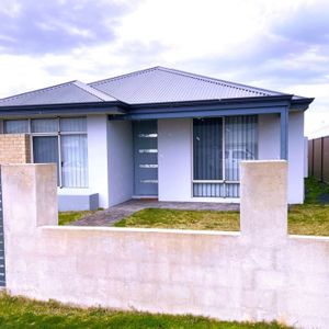 A 3x2 Beautiful and Low-Maintenance Home in Treendale - Photo 2