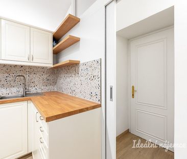 Pronájem bytu 2+kk 30 m² - Photo 3