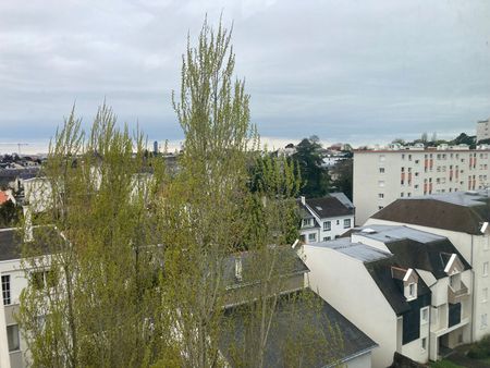 Location Appartement 2 pièces 50m² NANTES 44300 - Photo 5