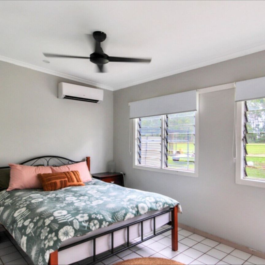 Livingstone - Photo 2