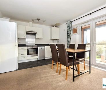 2 bedroom apartment to rent - Photo 5