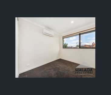 Fantastic Townhouse - Photo 2