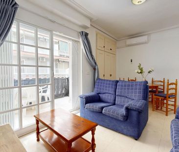 Alquiler de piso en Calle Mar Baltico - Photo 2