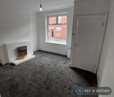 2 bedroom terraced house to rent - Photo 6