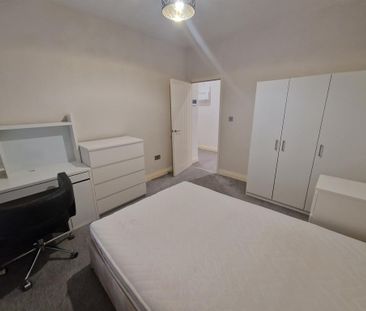 1 bedroom flat to rent - Photo 4