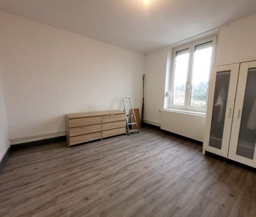 Location Appartement 3 pièces 75m² - Photo 2