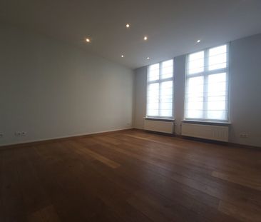 Gezellig éénslaapkamer appartement in herenwoning met zicht op water - Photo 5