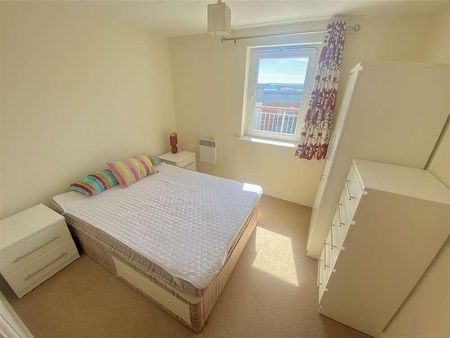 Avenel Way, Poole, BH15 - Photo 2