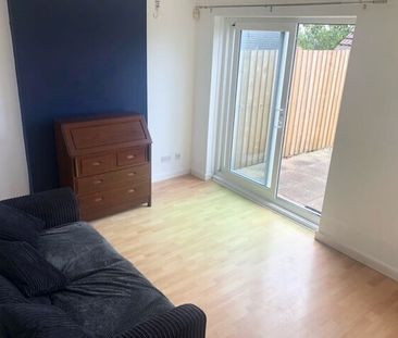 Douglass Road, PLYMOUTH - Photo 3