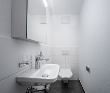 Rent a 3 ½ rooms apartment in Jona - Photo 1