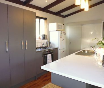 Lovely Home in Oxford Terrace - Photo 4