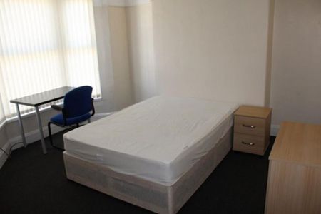 4 bedroom house to rent - Photo 5