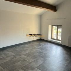 Location Appartement 3 pièces 92m² TAIN L HERMITAGE 26600 - Photo 3