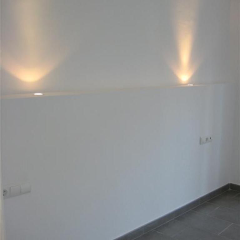 Piso de alquiler en Carrer de Llíria, El Carme - Photo 1