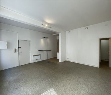 Location Appartement 1 pièce 35m² - Photo 5