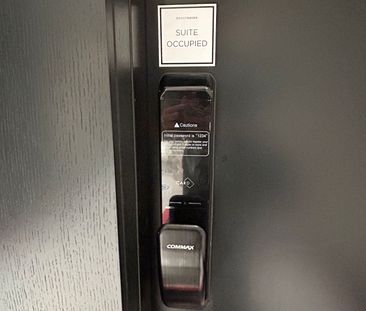 For Lease - 3220 William Coltson Avenue Unit# 1405, Oakville, Ontario - Photo 1