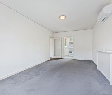 30/202 Wattletree Road, Malvern VIC 3144 - Apartment For Rent | Domain - Photo 2