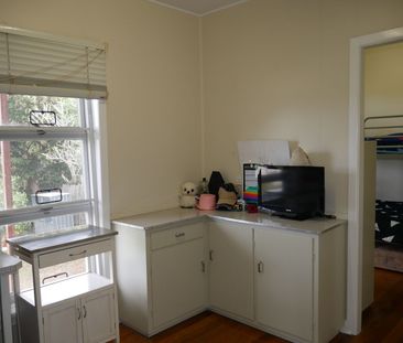 RETRO HOME WITH VIEWS OF TOWN - Photo 3