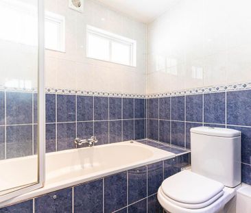 1 bedroom end of terrace house to rent - Photo 2