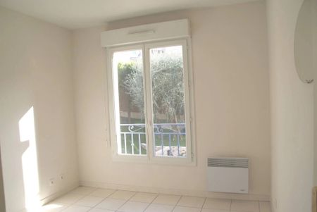 Location Appartement 3 pièces 70m² MOUGINS 06250 - Photo 2